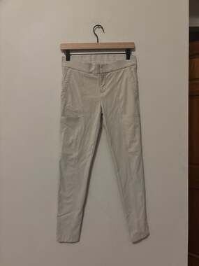 Athleta Wander Stash Skinny Pant in Khaki Tan, Size 0P